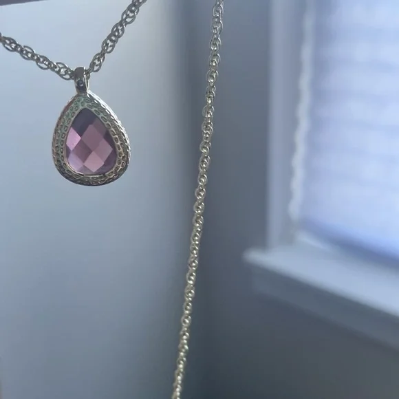 Kendra Scott Kiri Necklace in Gold Amethyst - Picture 10 of 10